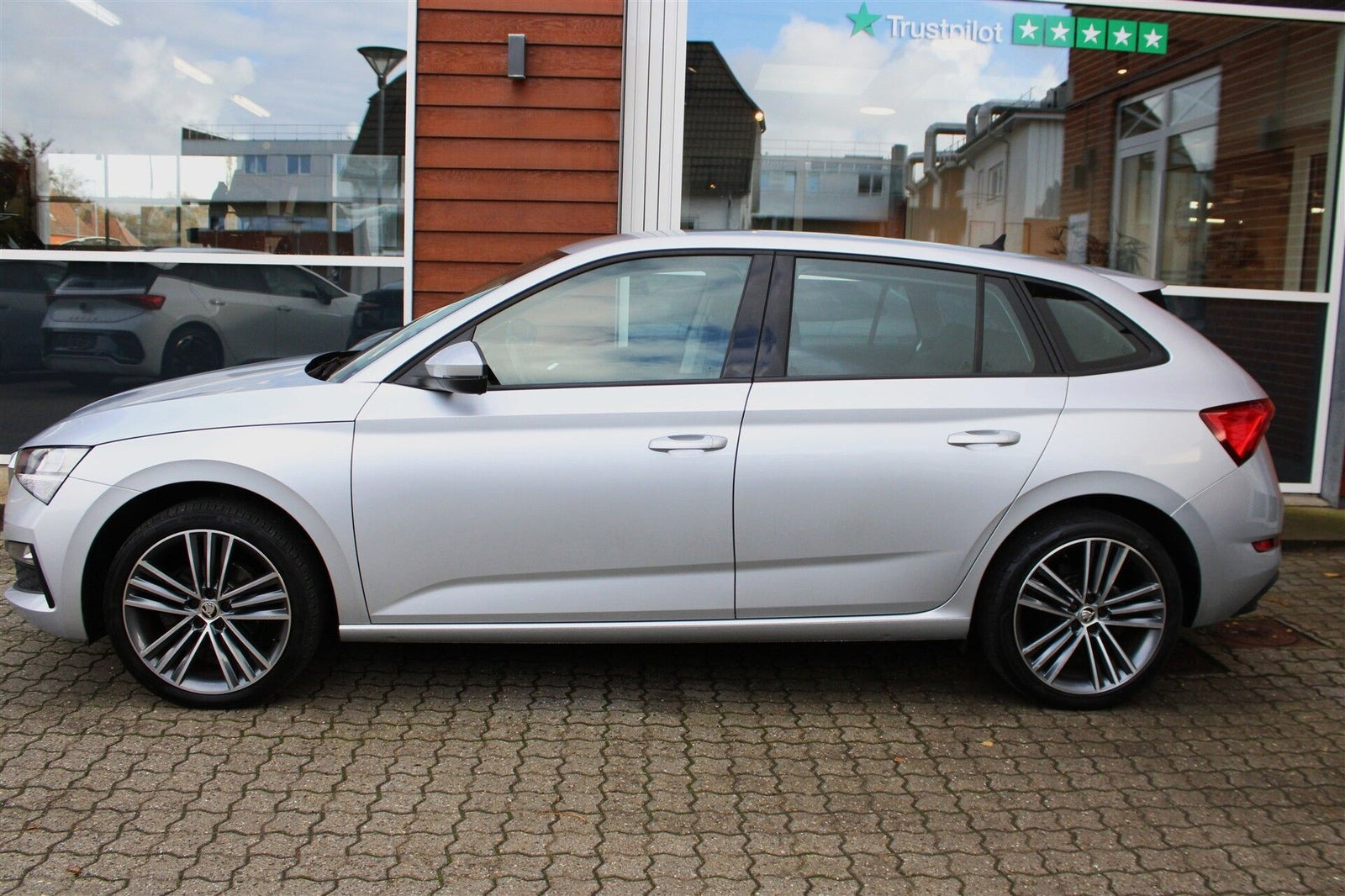 Sølv Skoda Scala fra 2020