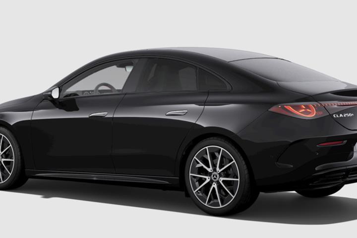 Sort Mercedes CLA250+ fra 2026