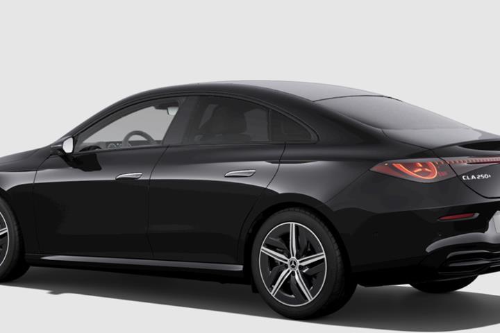 Sort Mercedes CLA250+ fra 2026