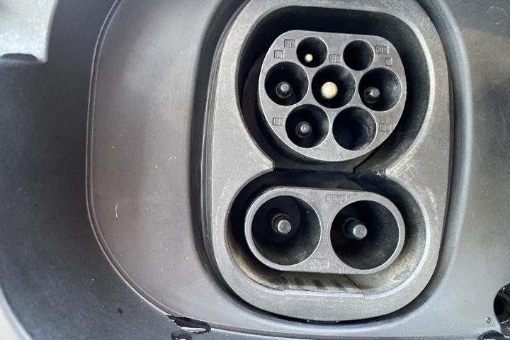 Rød VW ID.4 fra 2023