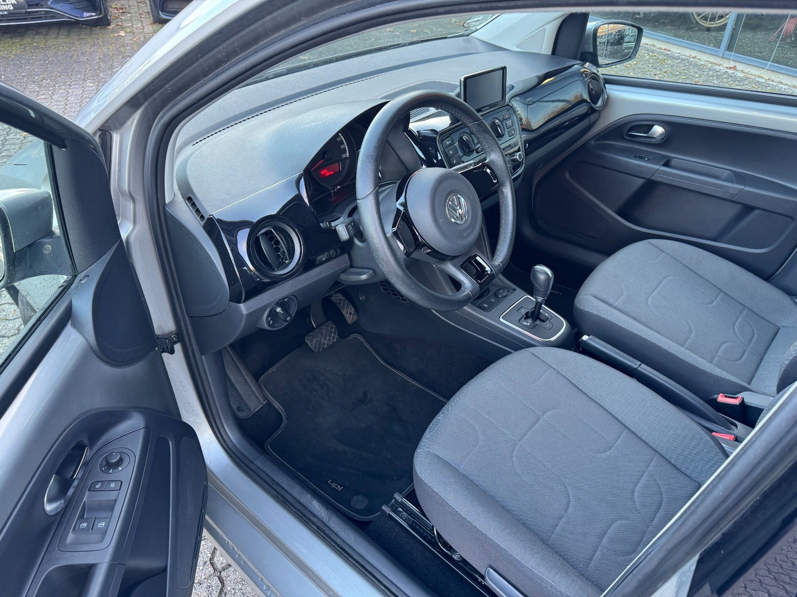 undefined VW UP! fra 2015