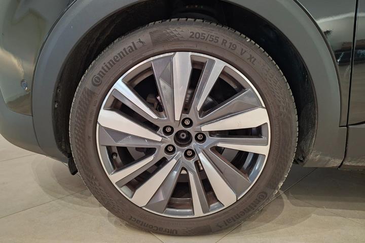 Sort Peugeot 3008 fra 2019