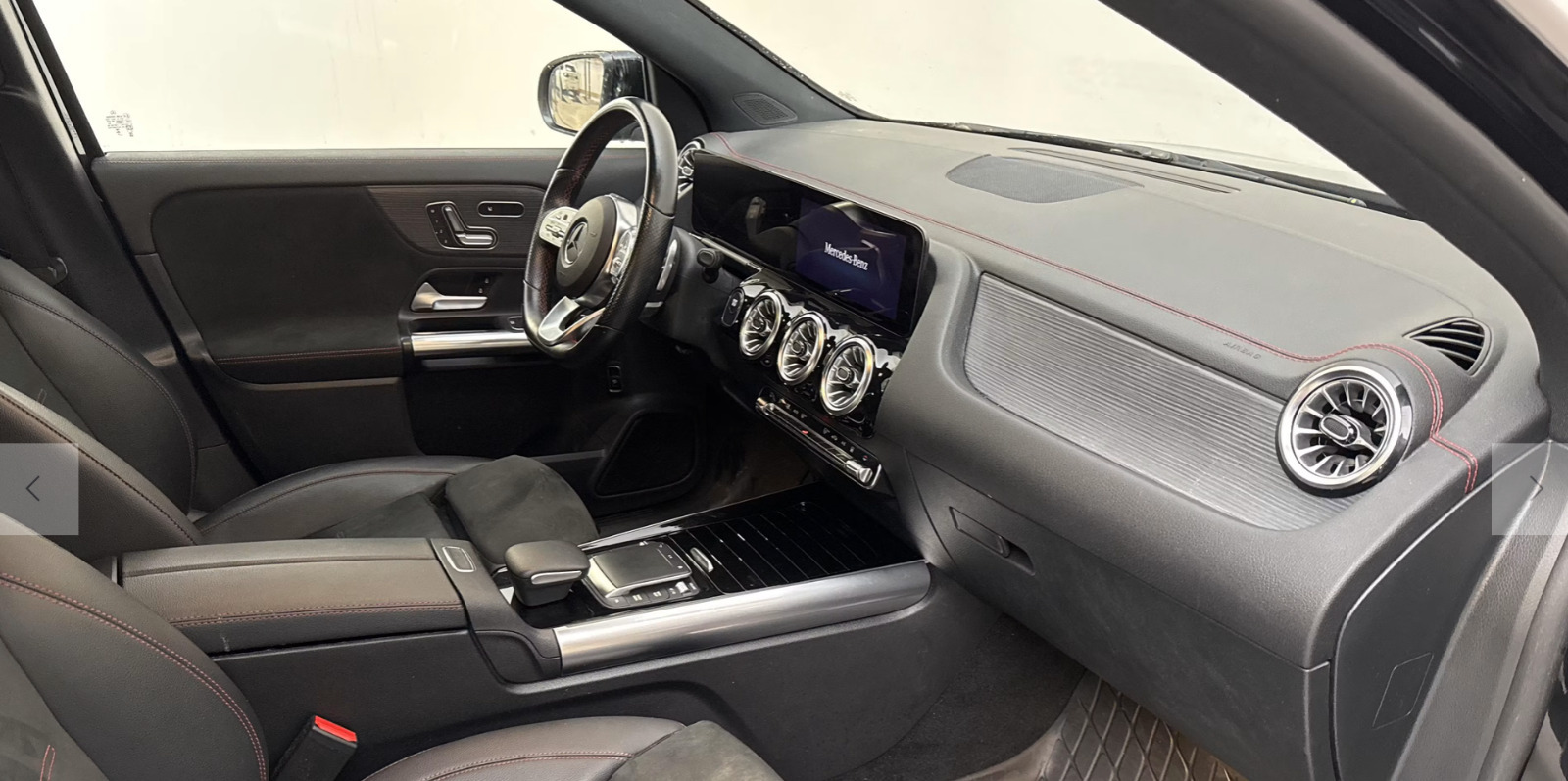 Sort Mercedes EQA250 fra 2023