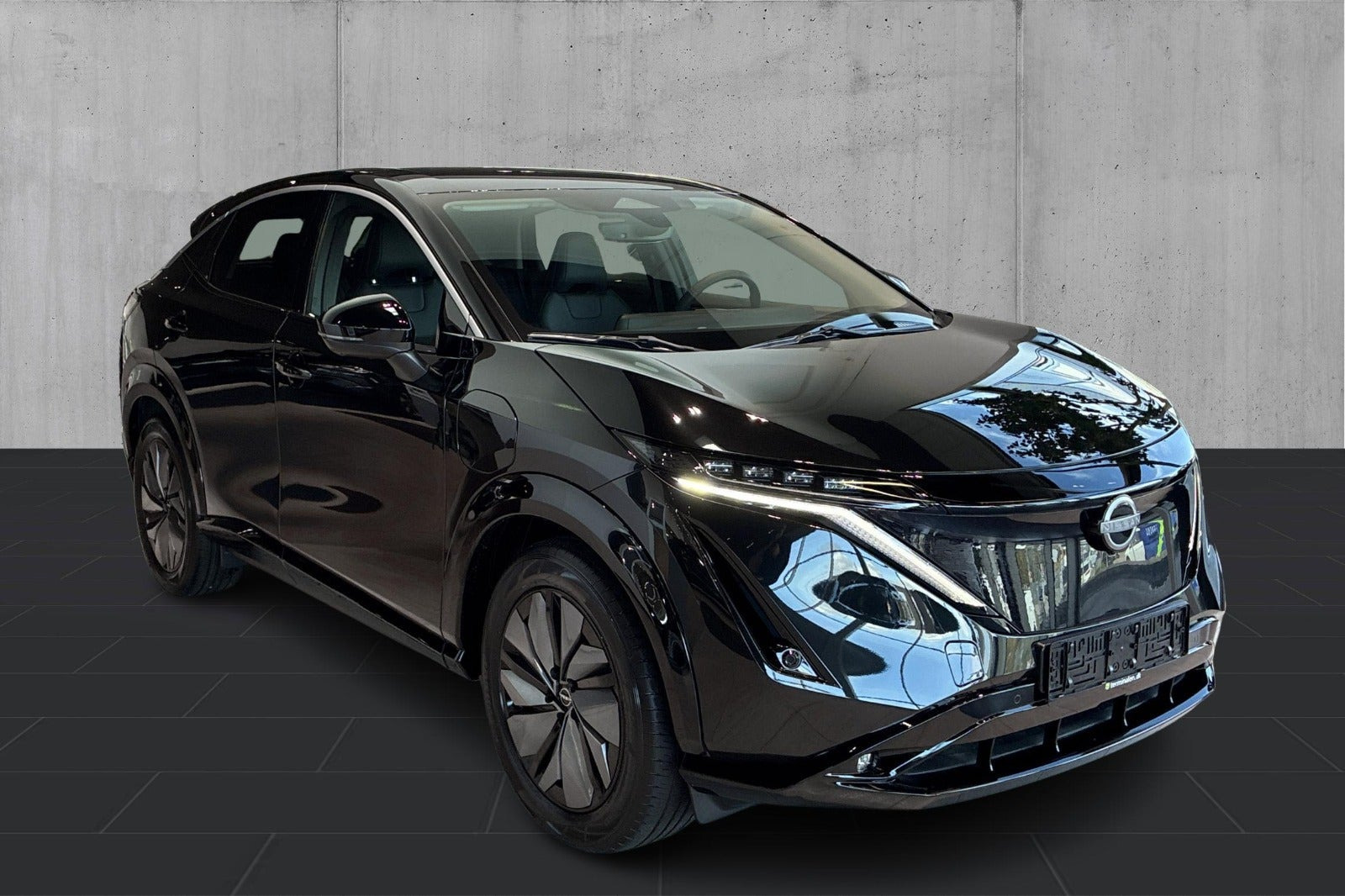 Sort Nissan Ariya fra 2026