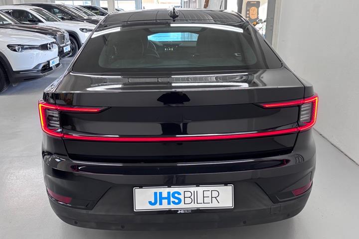 Sort Polestar 2 fra 2023