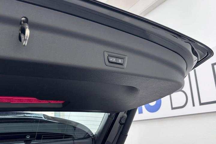 Sort BMW iX1 fra 2025