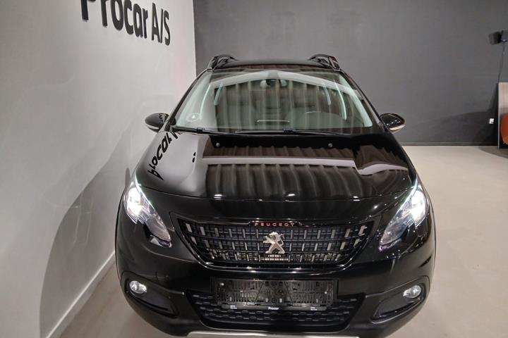Sort Peugeot 2008 fra 2017