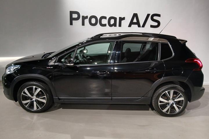 Sort Peugeot 2008 fra 2017