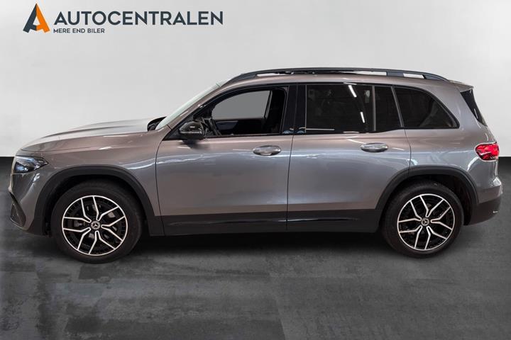 Grå Mercedes EQB350 fra 2022