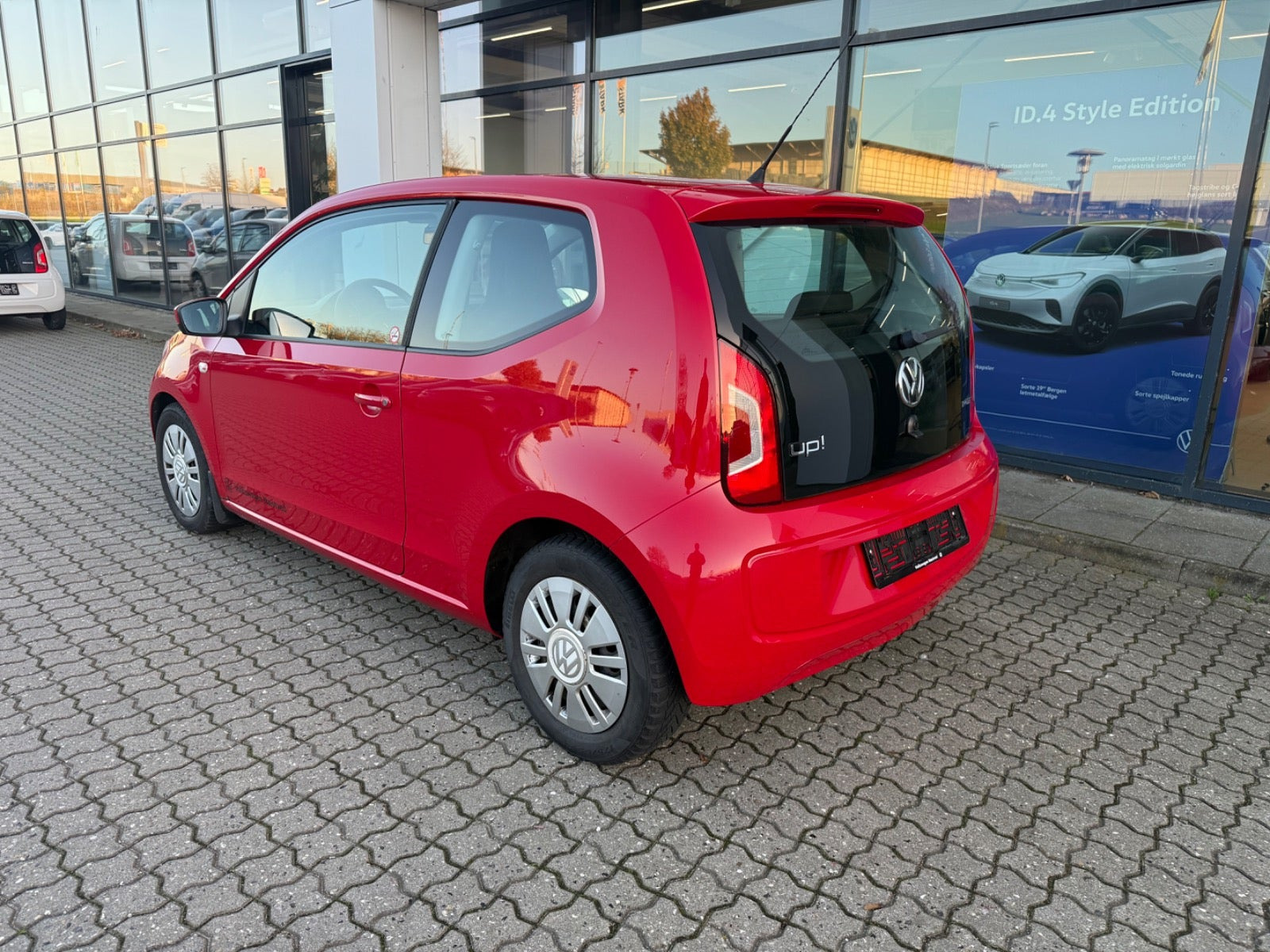 Hvid VW UP! fra 2012