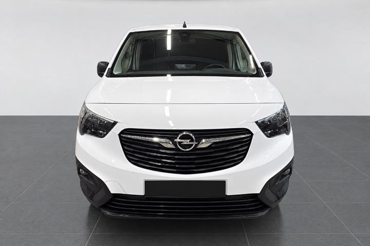 Hvid Opel Combo fra 2019