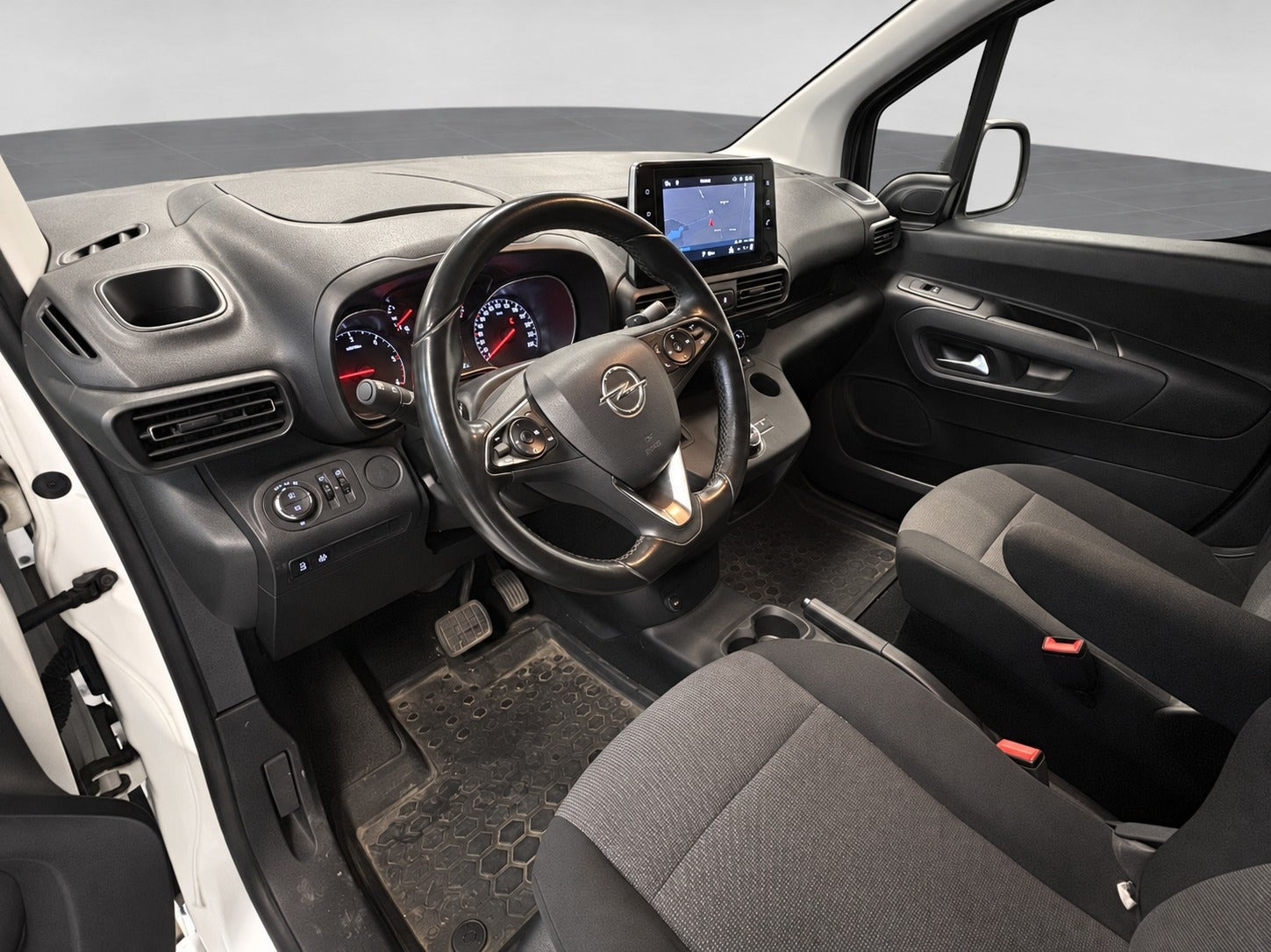 Hvid Opel Combo fra 2019