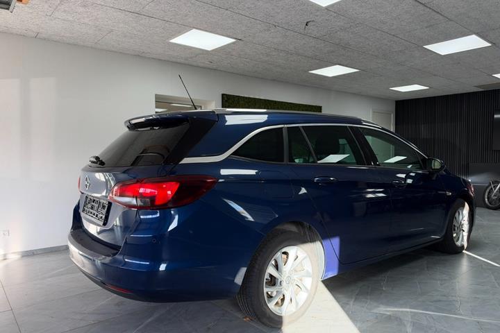 undefined Opel Astra fra 2020