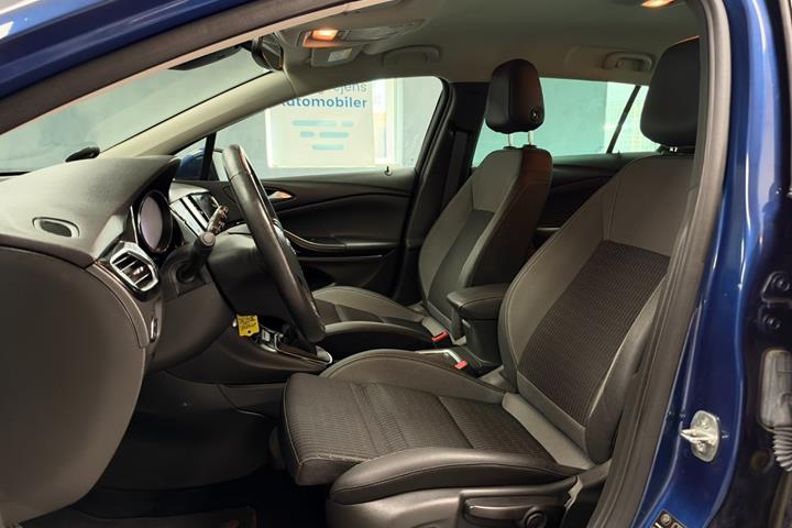 undefined Opel Astra fra 2020
