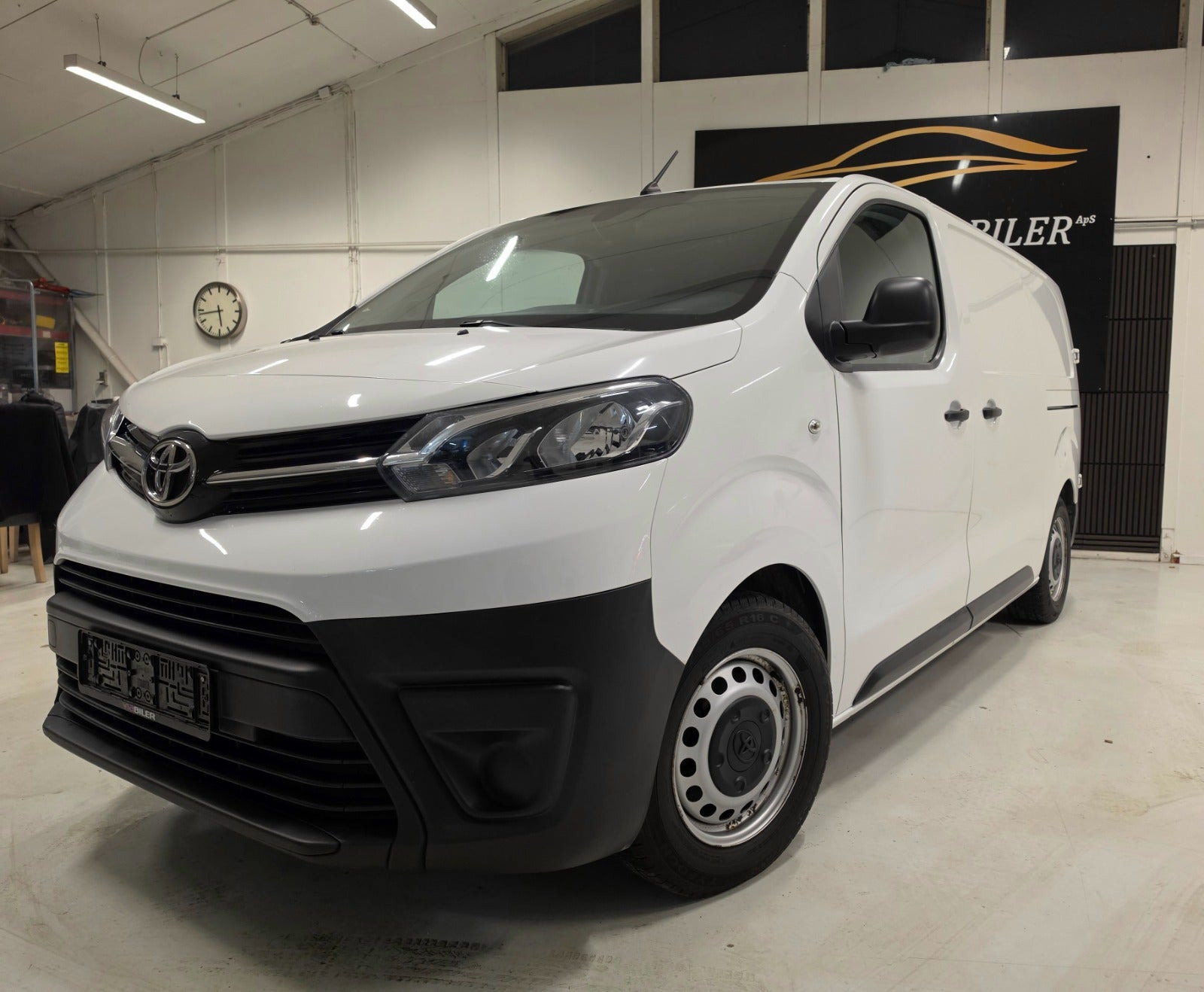 Toyota ProAce 1,5 D 120 Medium Comfort