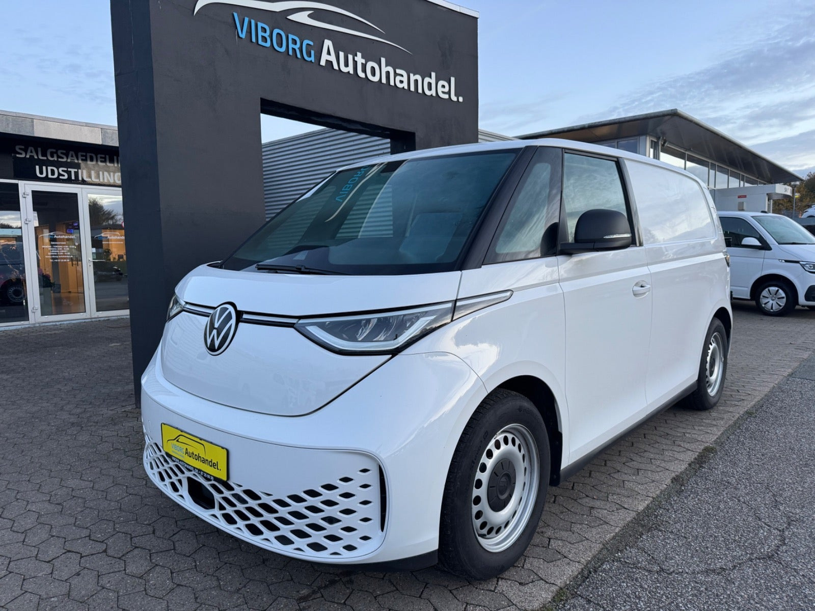 VW ID.Buzz 77 Cargo Comfort SWB