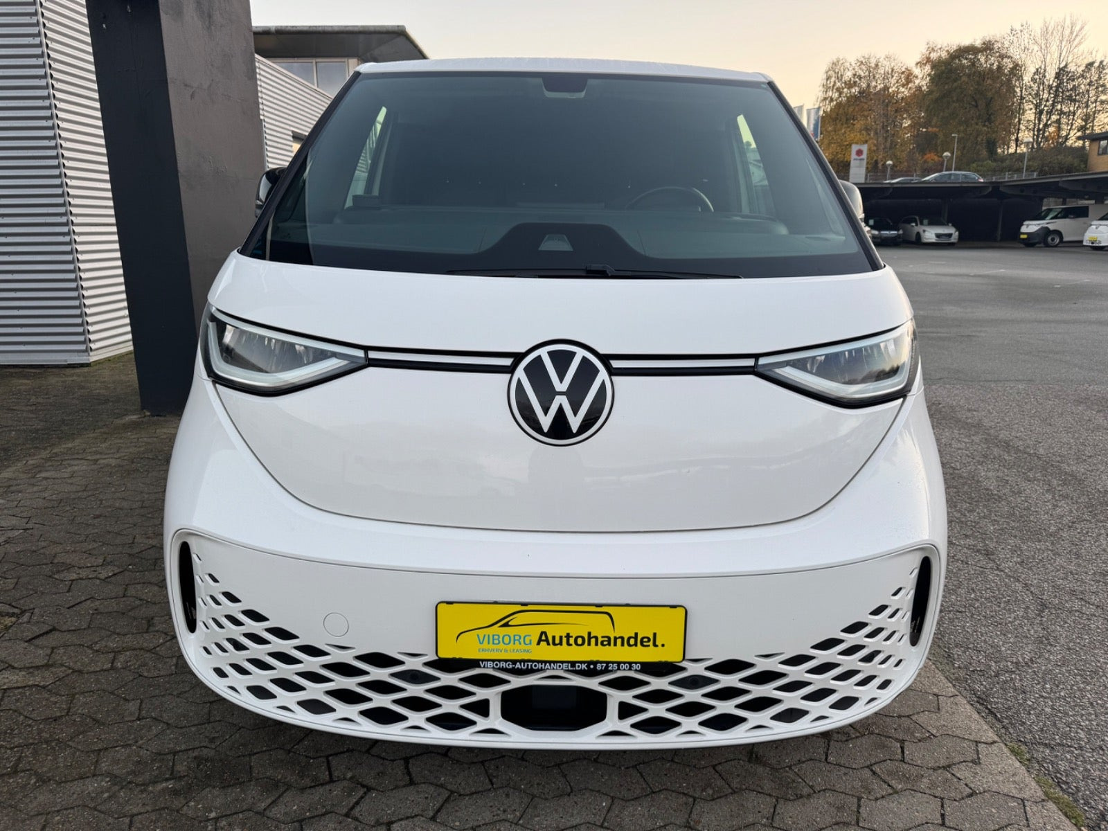 Hvid VW ID.Buzz fra 2025
