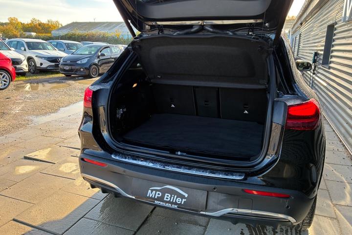 Sort Mercedes EQA250+ fra 2024