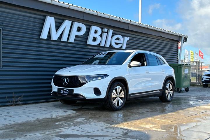 Hvid Mercedes EQA250+ fra 2024