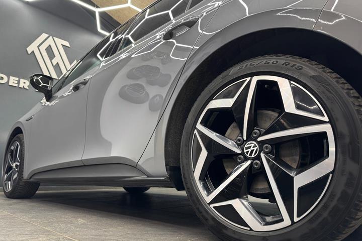 Grå VW ID.3 fra 2022