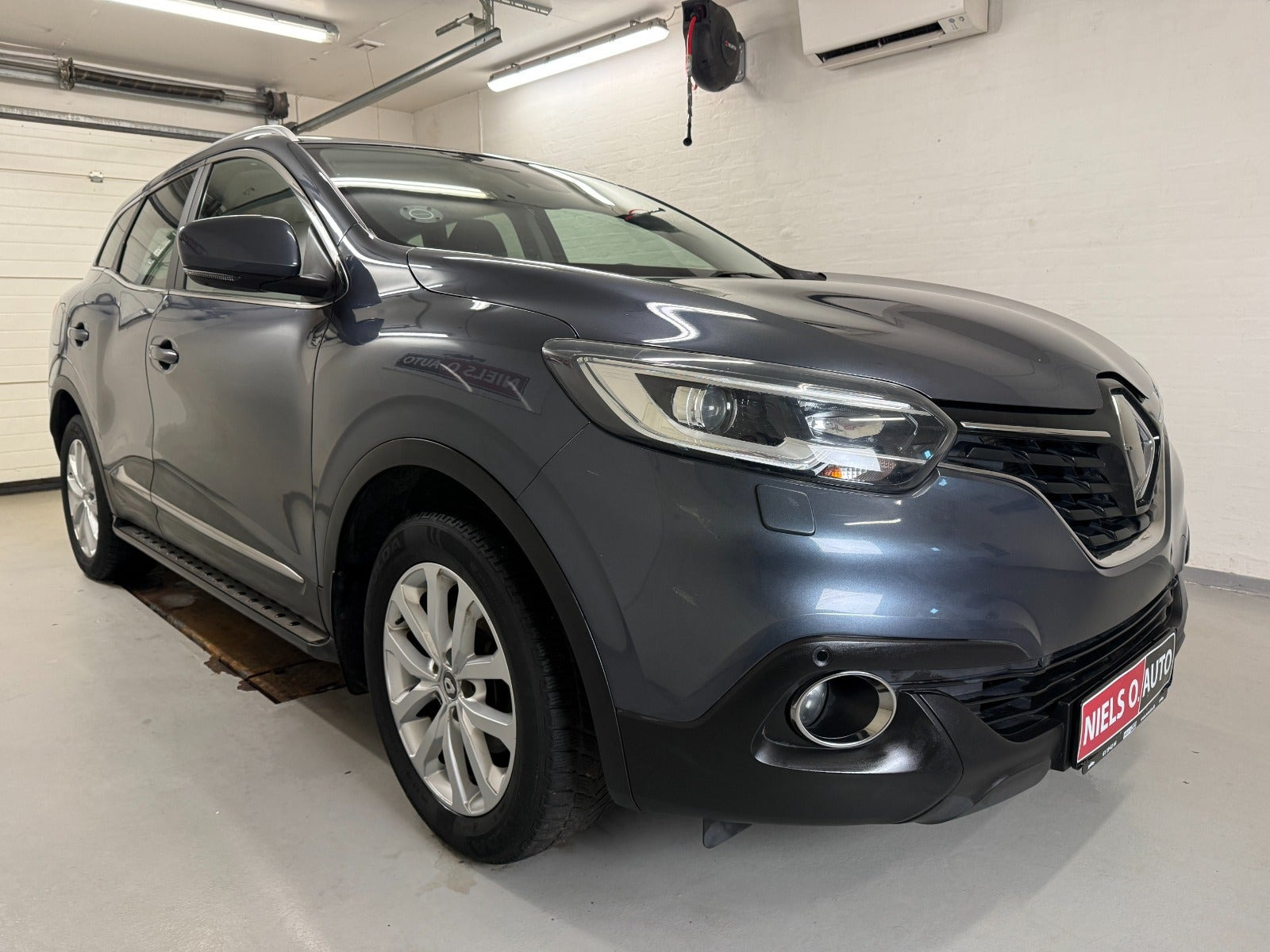 Blå Renault Kadjar fra 2015