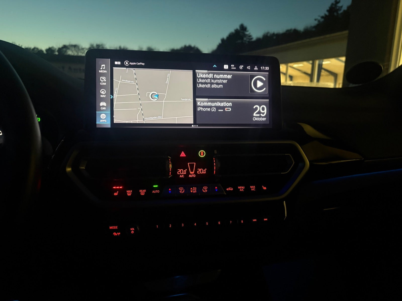 Grå BMW iX3 fra 2022