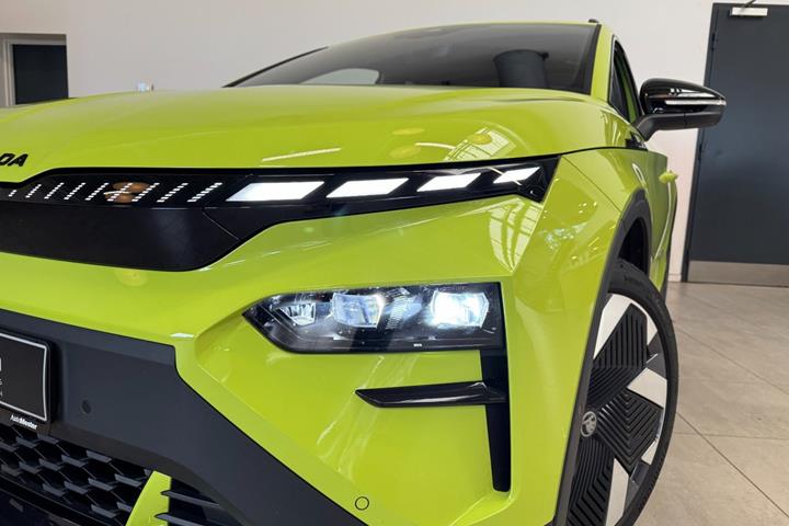 Grøn Skoda Elroq fra 2026