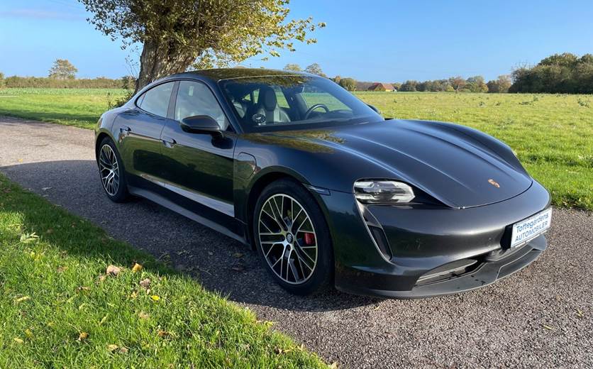 Porsche Taycan 4S Performance+