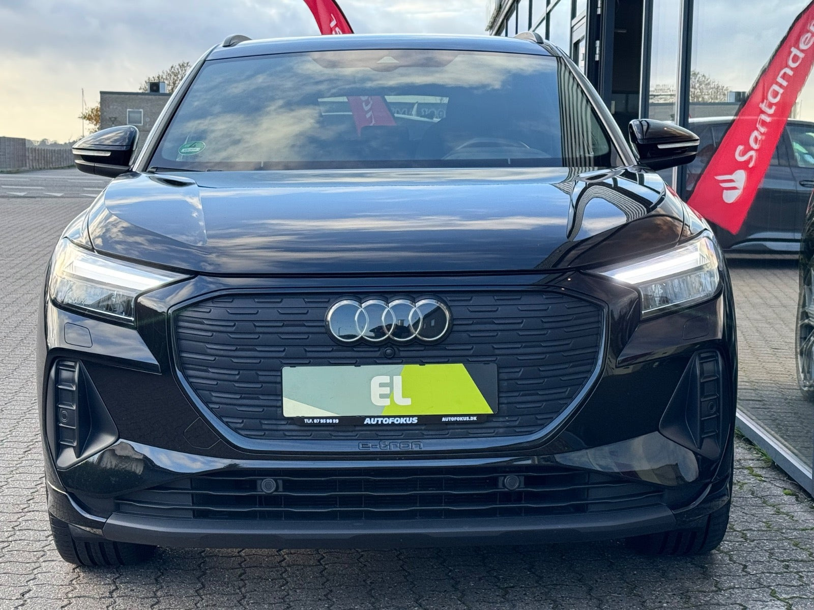 Sort Audi Q4 e-tron fra 2023