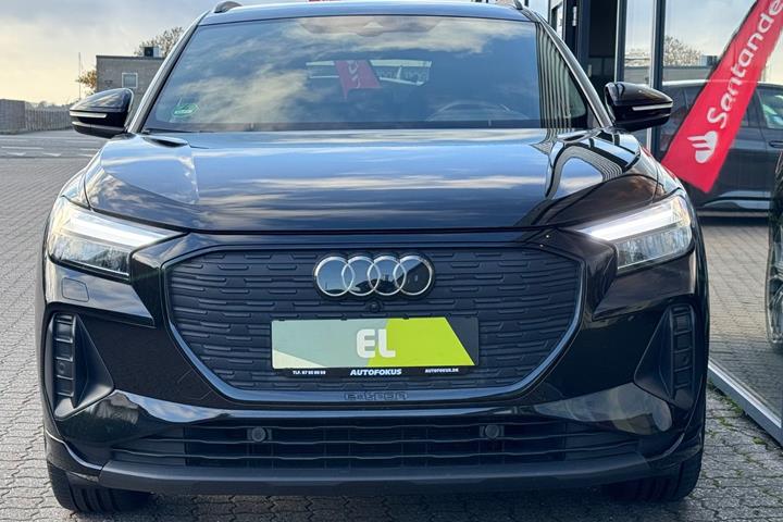 Sort Audi Q4 e-tron fra 2023