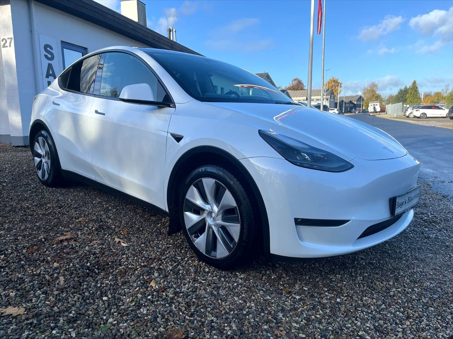 Tesla Model Y Long Range AWD