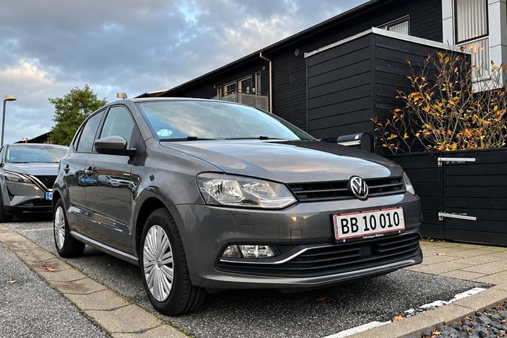 Grå VW Polo fra 2015