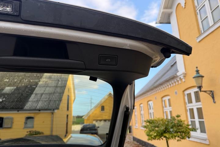 Hvid VW ID.5 fra 2023