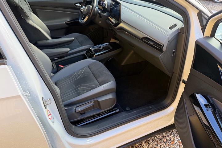 Hvid VW ID.5 fra 2023