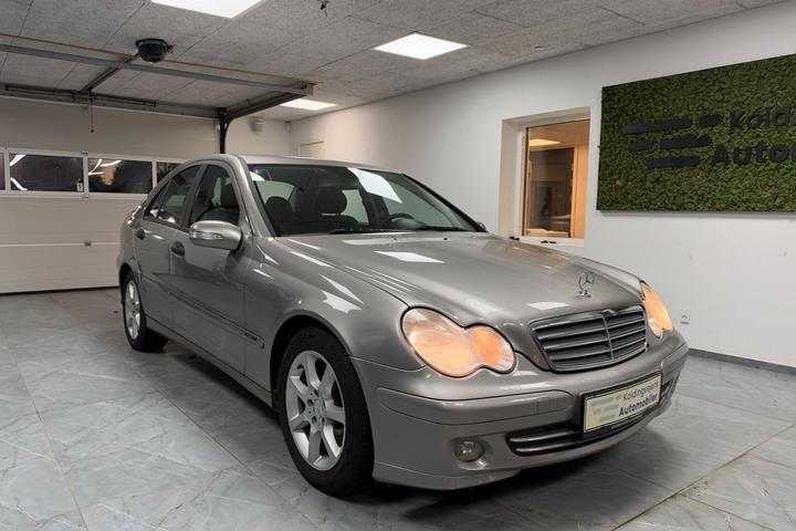 undefined Mercedes C220 fra 2005