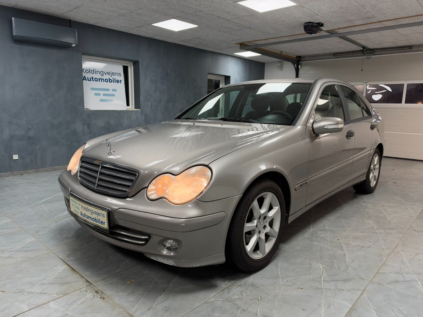 undefined Mercedes C220 fra 2005