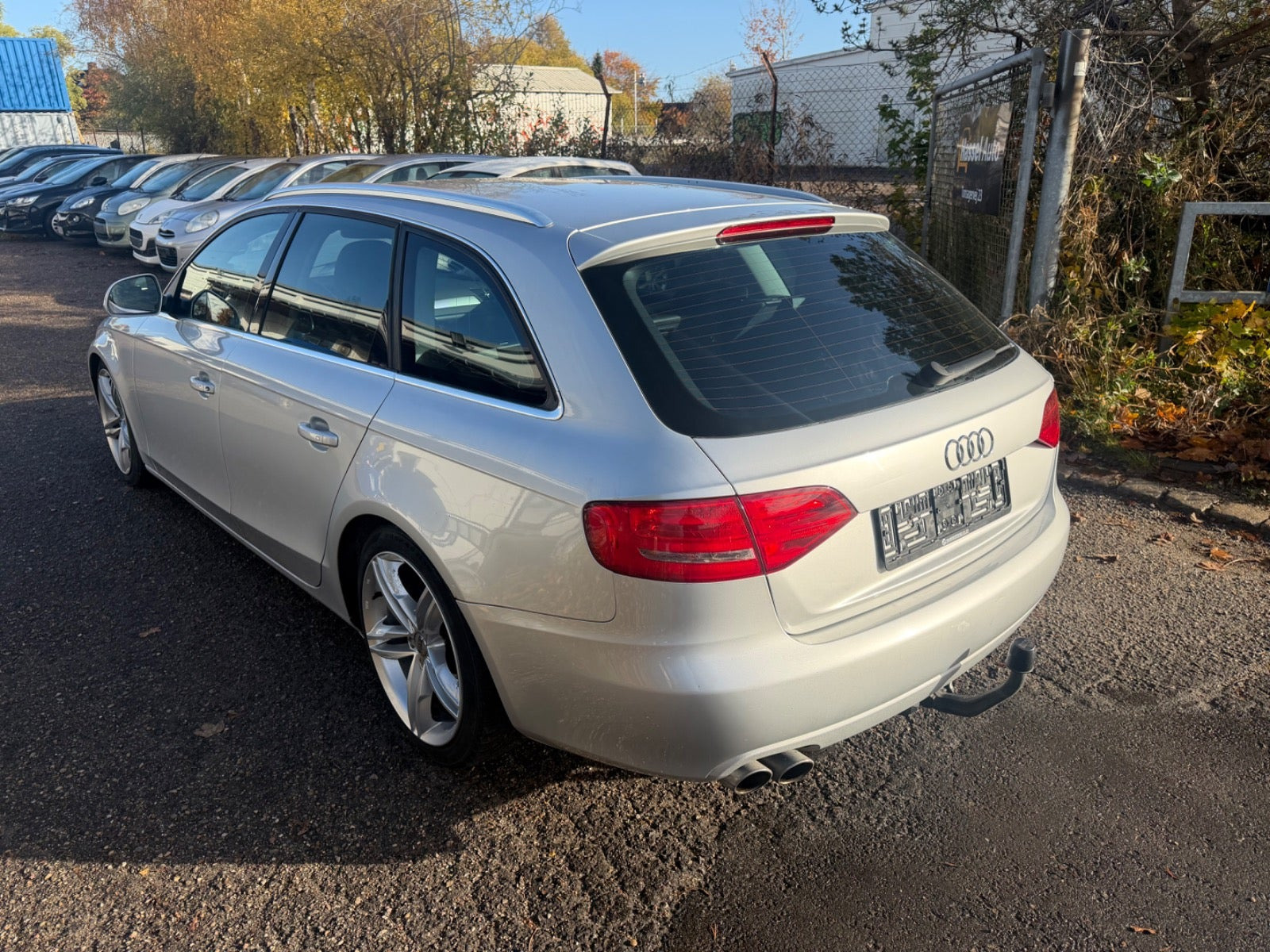 Grøn Audi A4 fra 2008