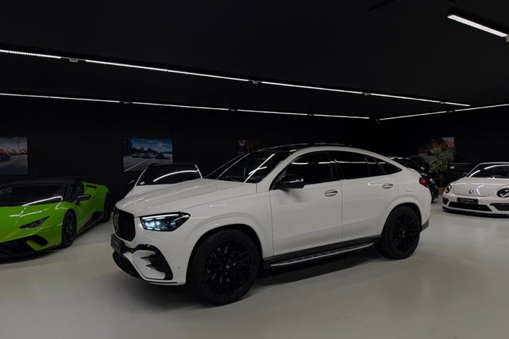 Sort Mercedes GLE350 de fra 2024