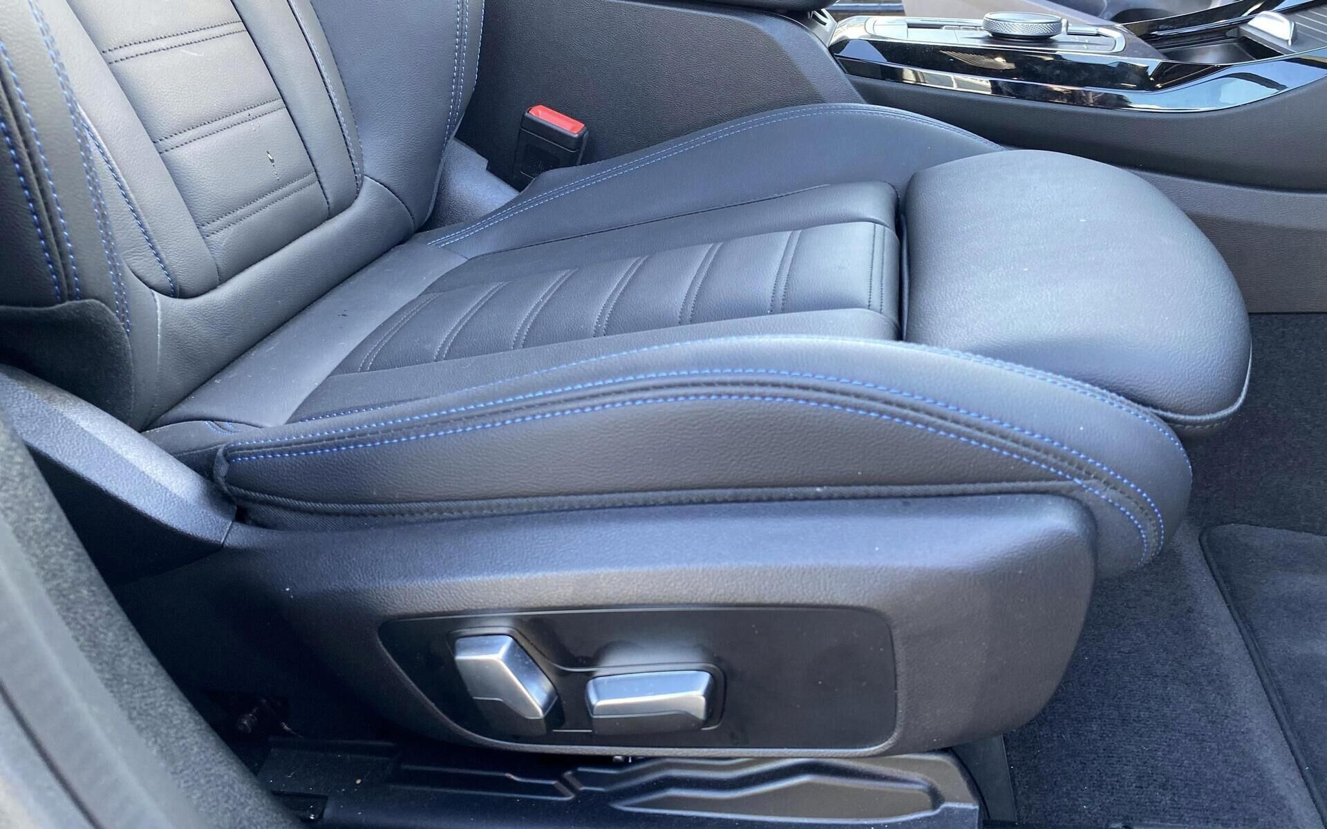 Sort BMW iX3 fra 2023