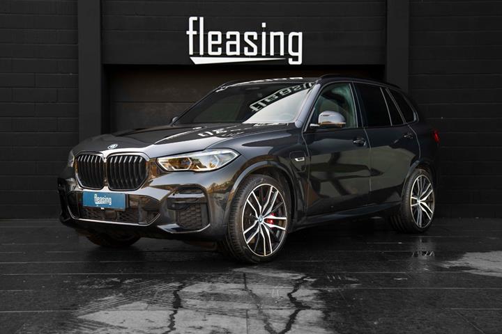Sort BMW X5 fra 2022