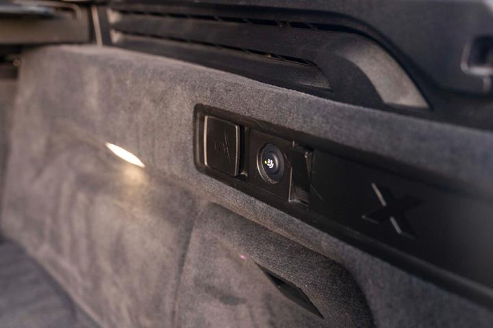 Sort BMW X5 fra 2022