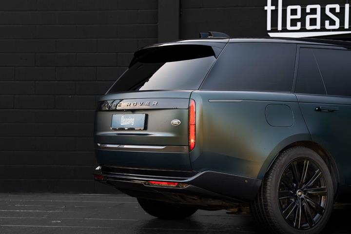 Grøn Land Rover Range Rover fra 2023