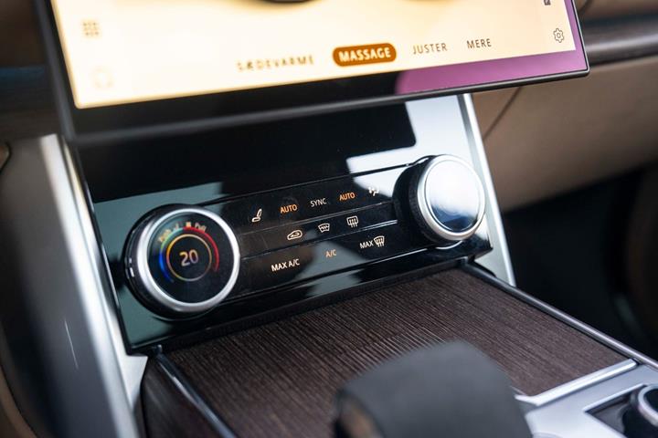 Grøn Land Rover Range Rover fra 2023