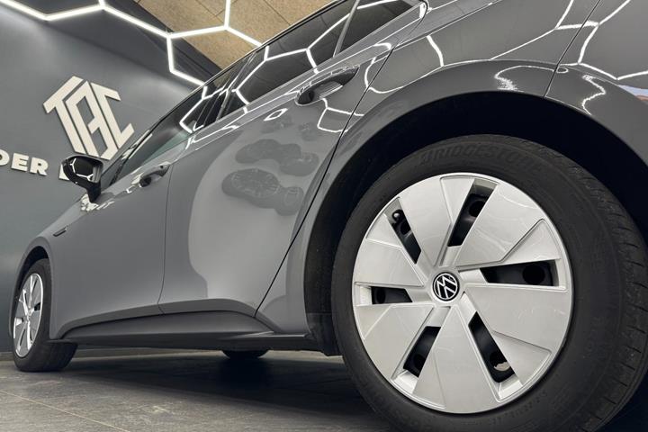 Grå VW ID.3 fra 2022