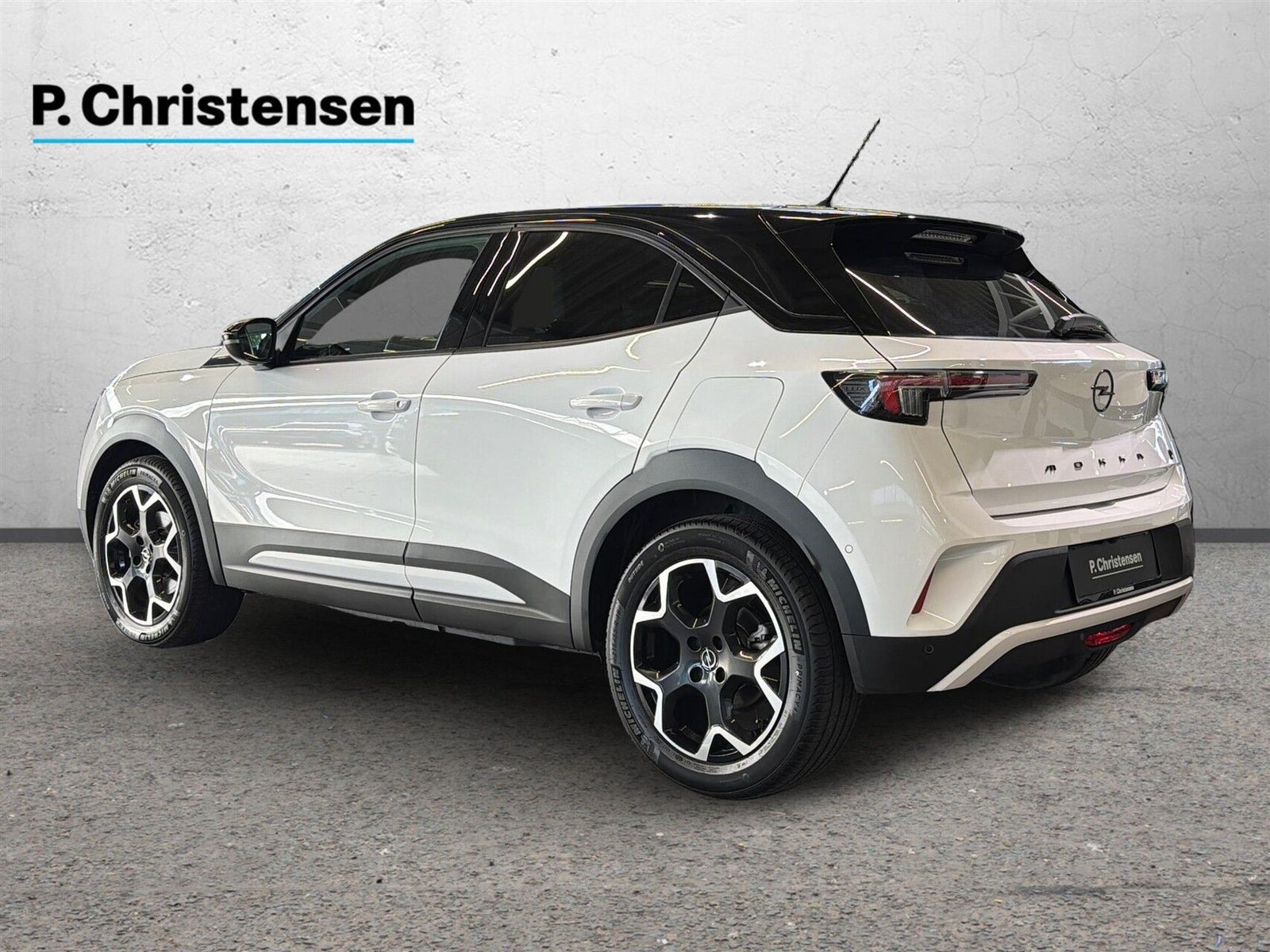 Hvid Opel Mokka-e fra 2023