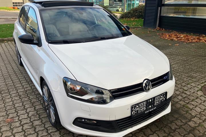 Hvid VW Polo fra 2016
