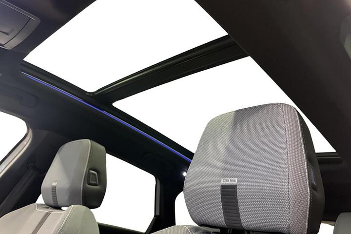 Hvid Opel Grandland-e fra 2025