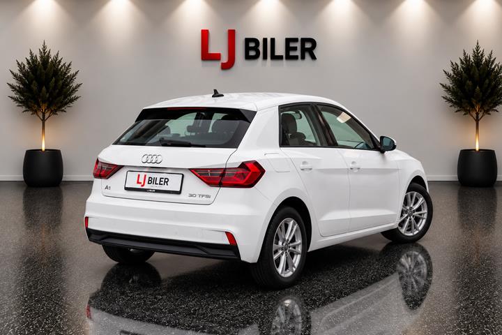 Hvid Audi A1 fra 2021