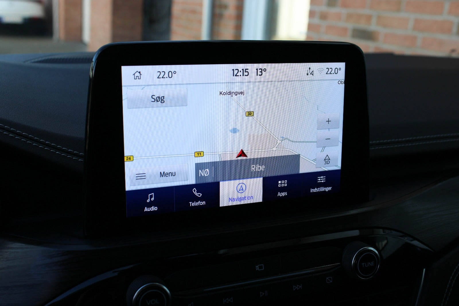 Sort Ford Kuga fra 2022