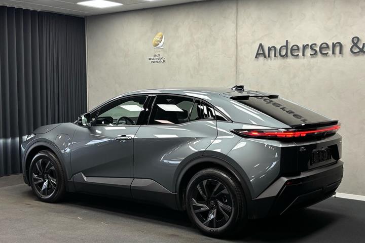 undefined Toyota C-HR+ fra 2026